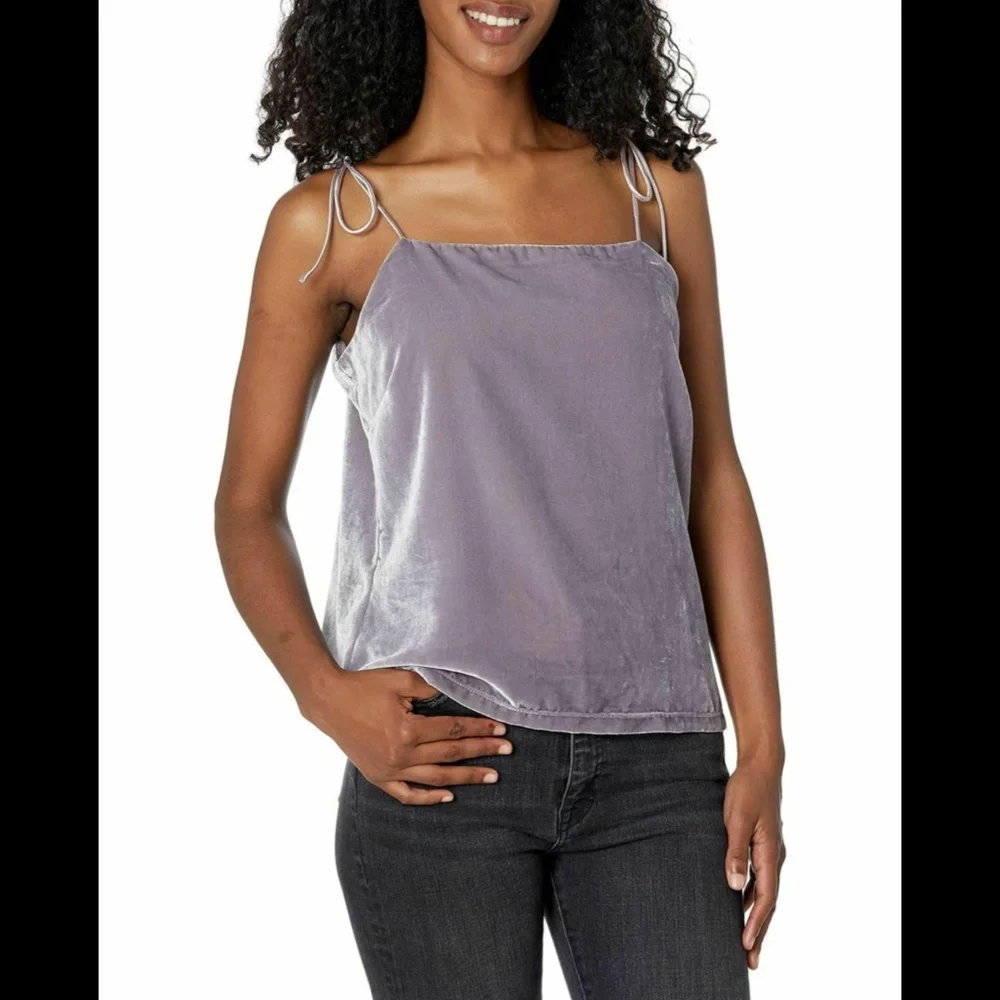 NWT $95 Cupcakes And Cashmere Janika Velvet Tank Top‎ Silver Mauve [ XS ]